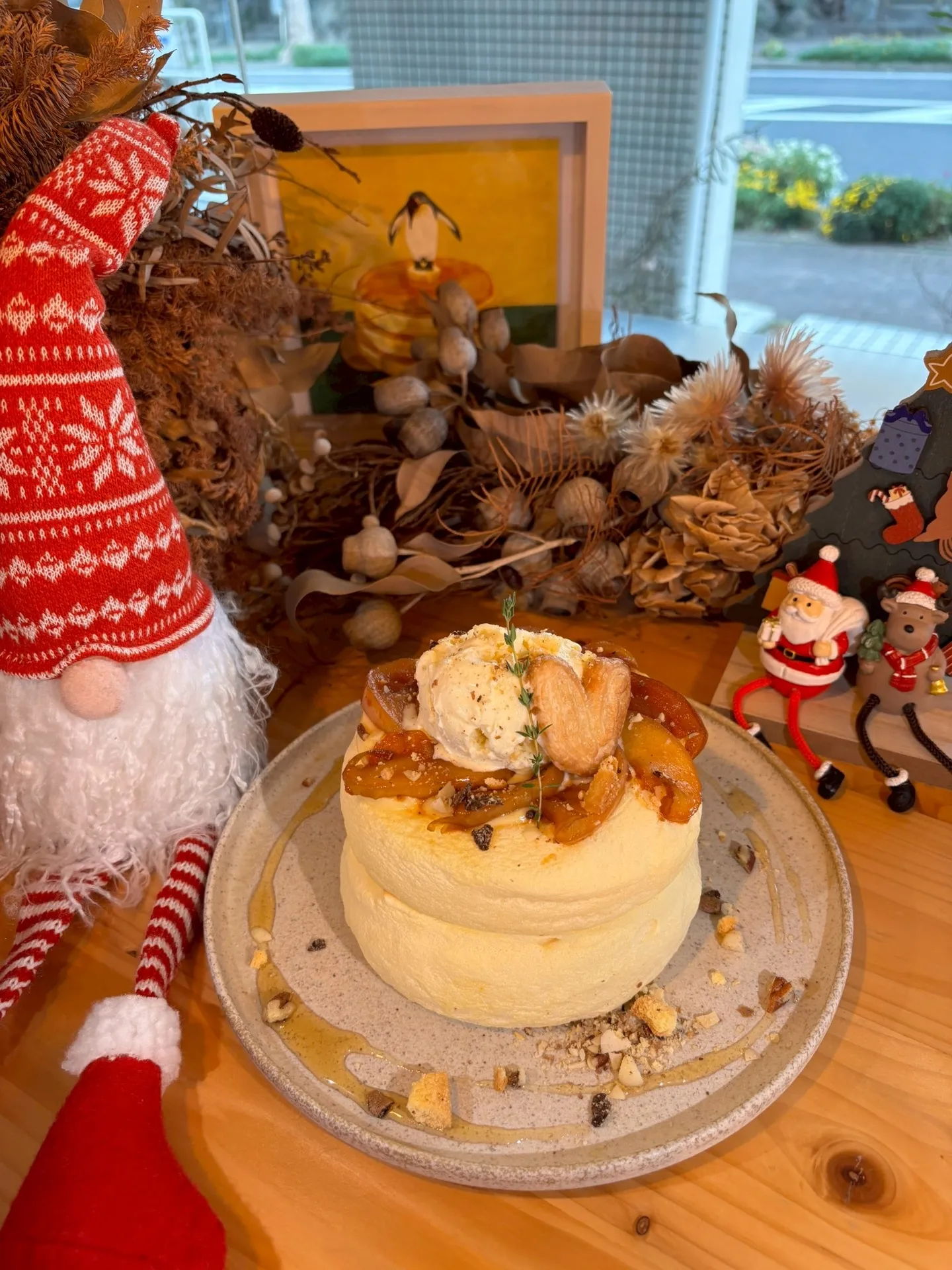 【12月限定】黒崎のカフェに冬の新作パンケーキ2種が登場🍓🍎